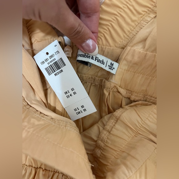 Abercrombie tiered ruffle dress - Picture 6 of 7